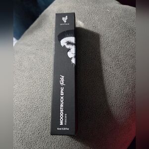 Younique Moodstruck Twisted Mascara